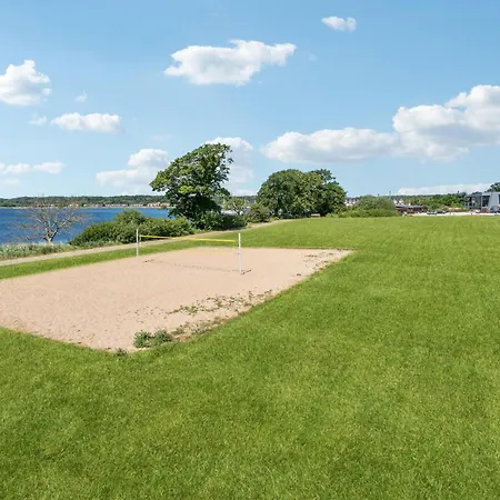 4 Bedroom Stunning In