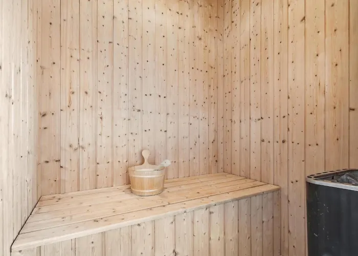 4 Bedroom Stunning In Holiday home *