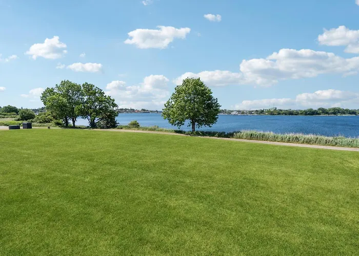 4 Bedroom Stunning In